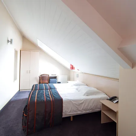 Hotel Leo Station et Annexes-2